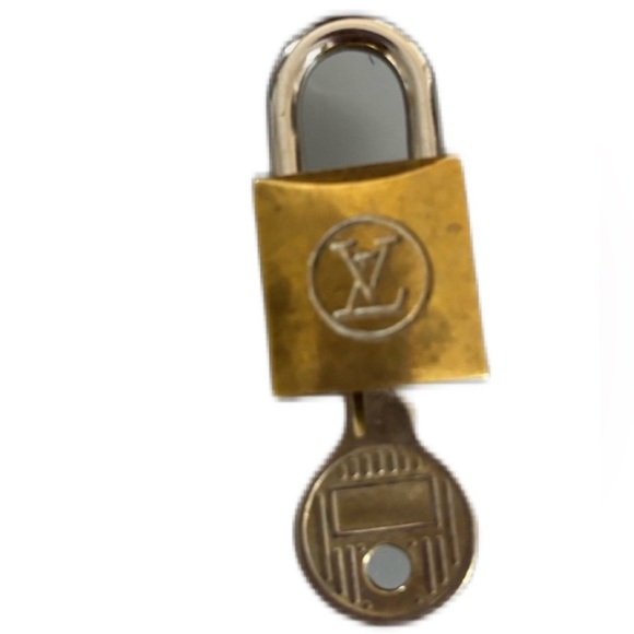 Louis Vuitton #212 Padlock with Key - Picture 1 of 4